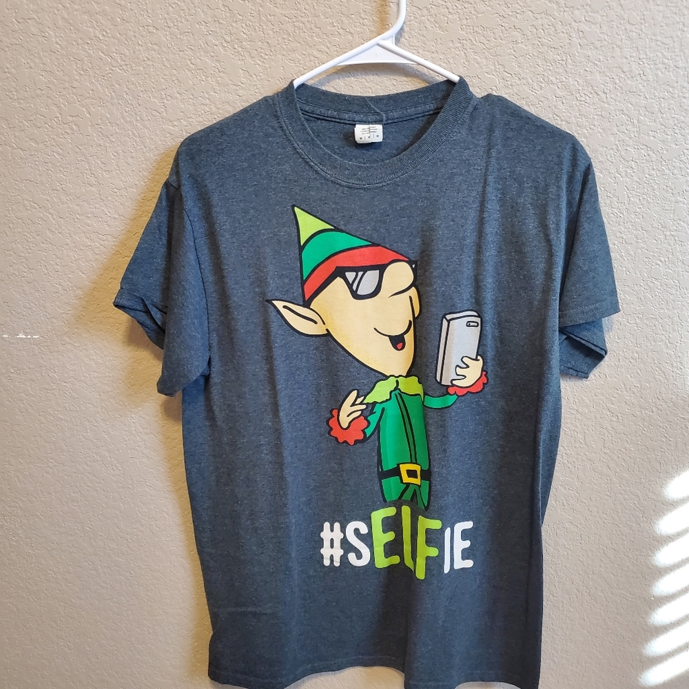 #Selfie men's shirt size medium